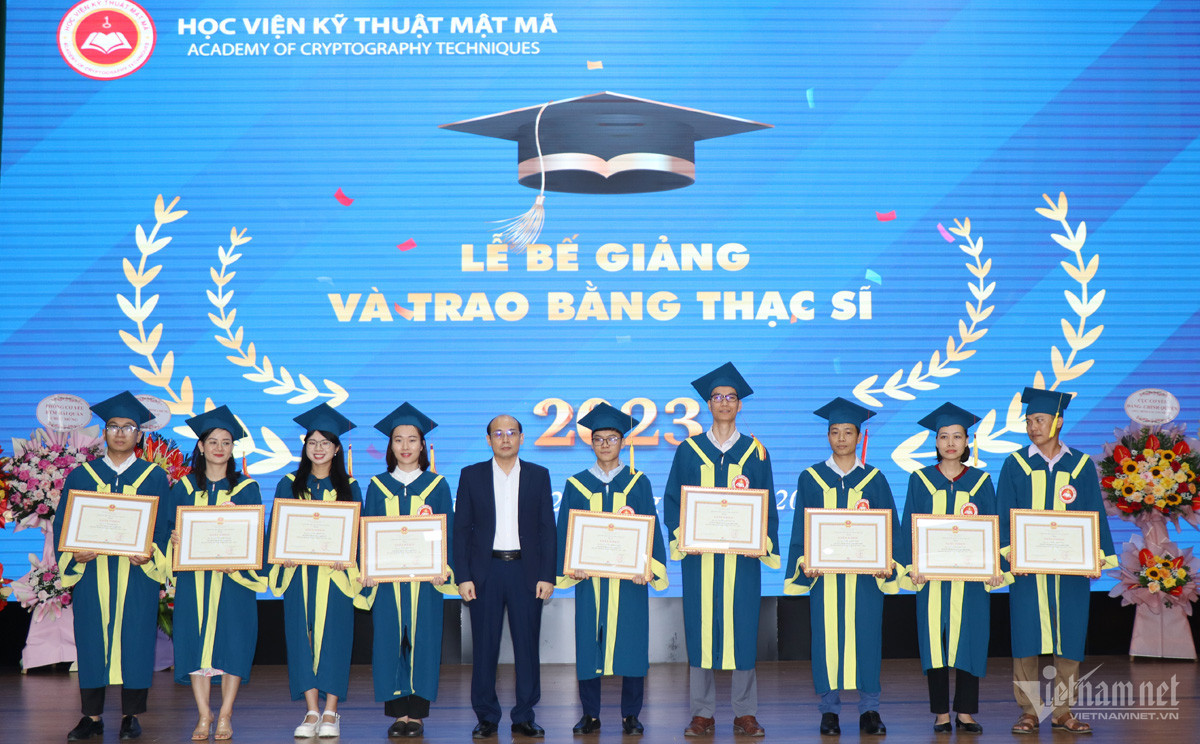 W-thac-si-an-toan-thong-tin-02-1.jpg