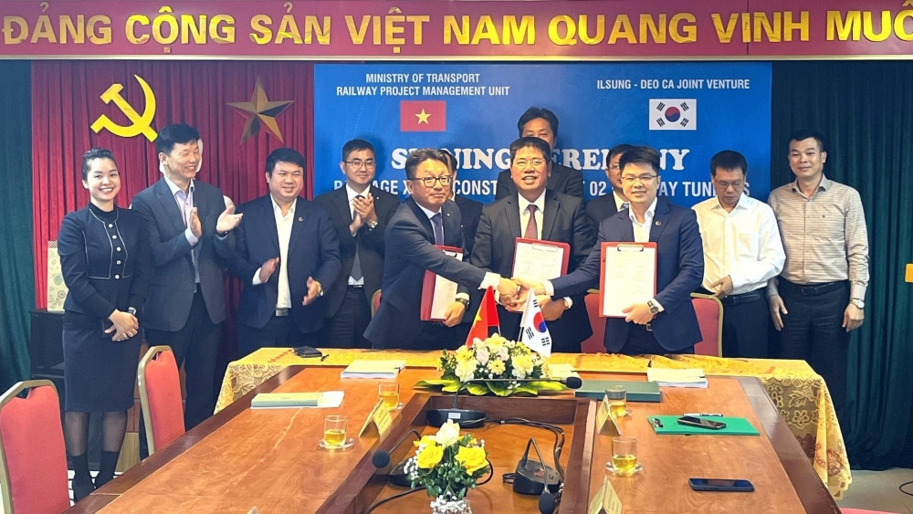 Đèo Cả ký hợp đồng xây dựng dự án đường sắt hơn 500 tỷ đồng
