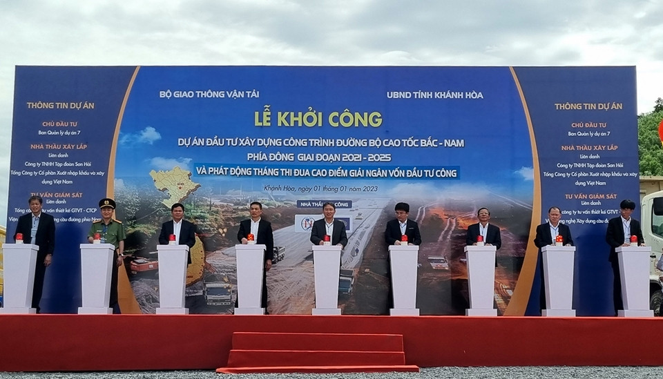 Liên danh Lizen (LCG), Vinaconex (VCG) bứt tốc trong gói thầu gần 12.000 tỷ đồng
