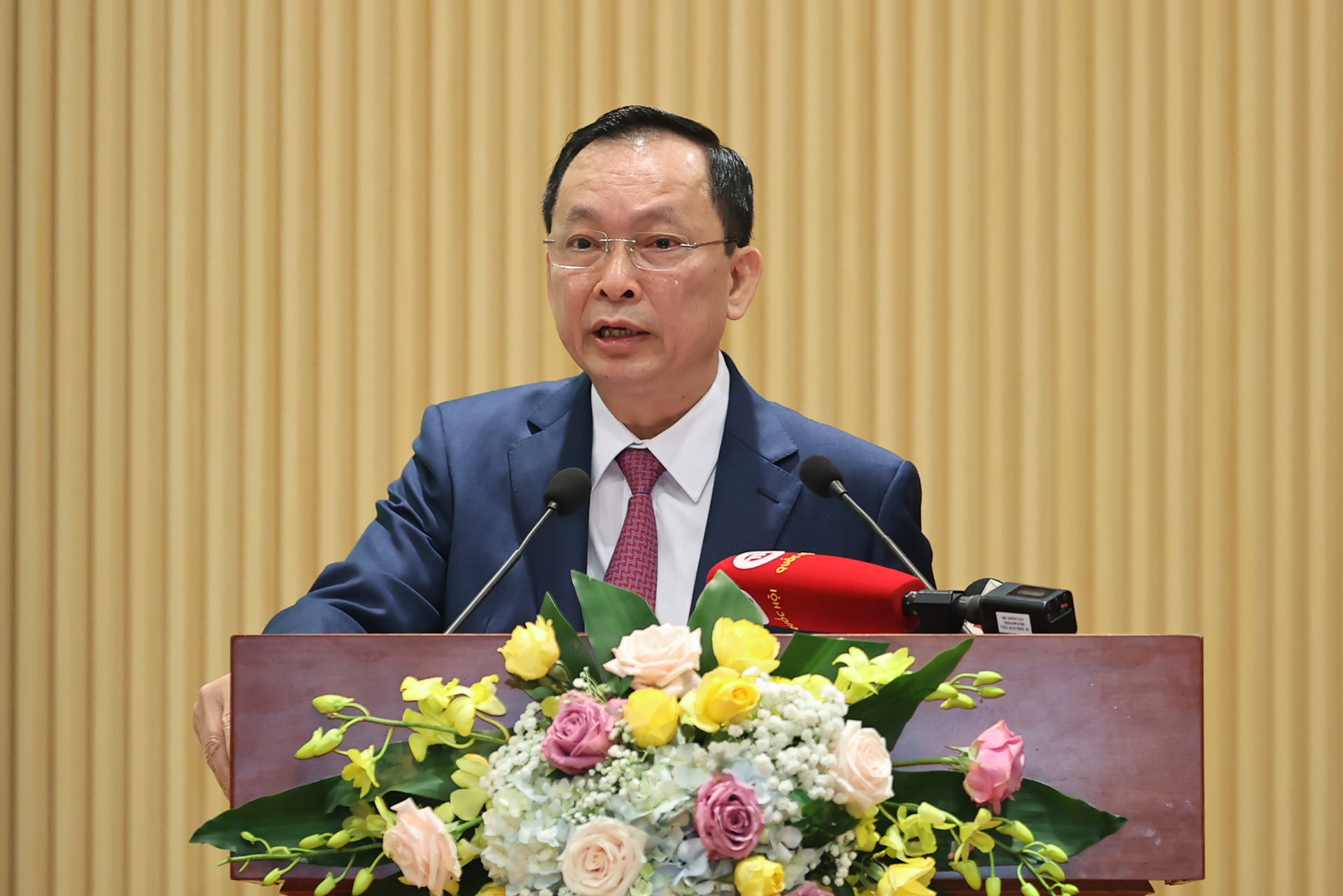 Thủ tướng: Không để bị động, bất ngờ về chính sách tiền tệ, không để người dân, doanh nghiệp thiếu vốn- Ảnh 5. Thủ tướng: Không để bị động, bất ngờ về chính sách tiền tệ, không để người dân, doanh nghiệp thiếu vốn- Ảnh 5.