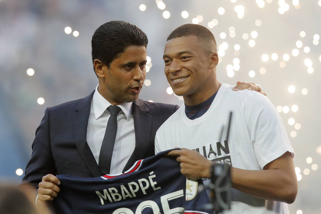 mbappe al khelaifi.jpg
