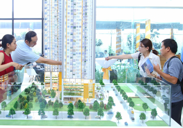 Dòng tiền từ ngân hàng vào bất động sản sẽ thế nào trong năm 2024?