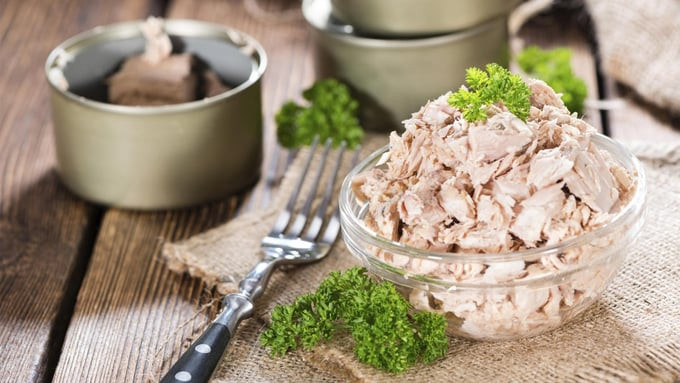 Cá ngừ đóng hộp