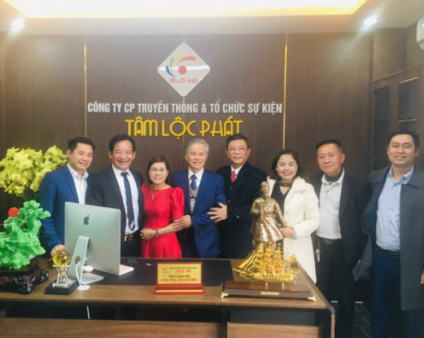 Nóng: Khởi tố vụ án, tạm giữ Tổng Giám đốc Tập đoàn Tâm Lộc Phát vụ huy động 5.100 tỷ đồng của nhà đầu tư