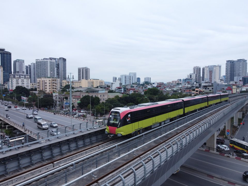 Tuyến đường sắt trên cao Nhổn - ga Hà Nội. Ảnh: Hải Linh 