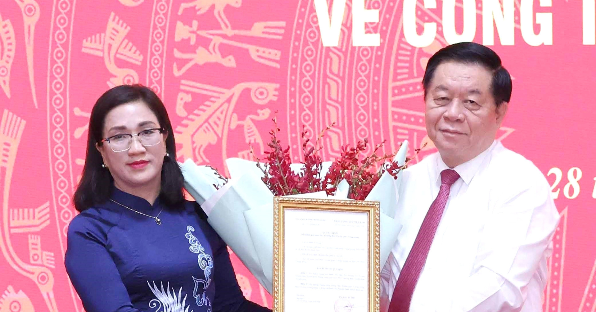 Bà Đinh Thị Mai giữ chức Phó Trưởng Ban Tuyên giáo Trung ương