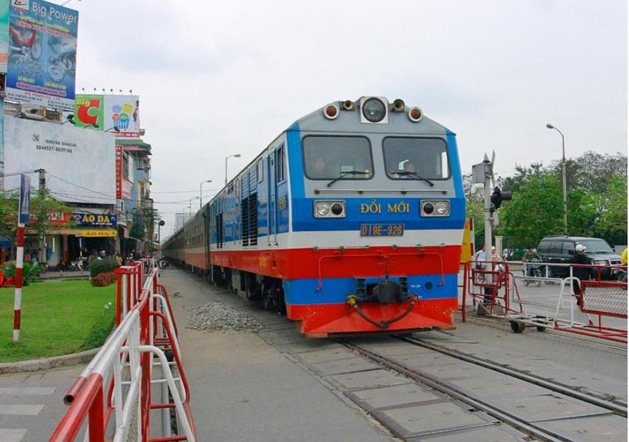 Hàng không 'loay hoay', đường sắt 'thắng lớn', VNR khoe lãi 6 tháng lập kỷ lục chưa từng có