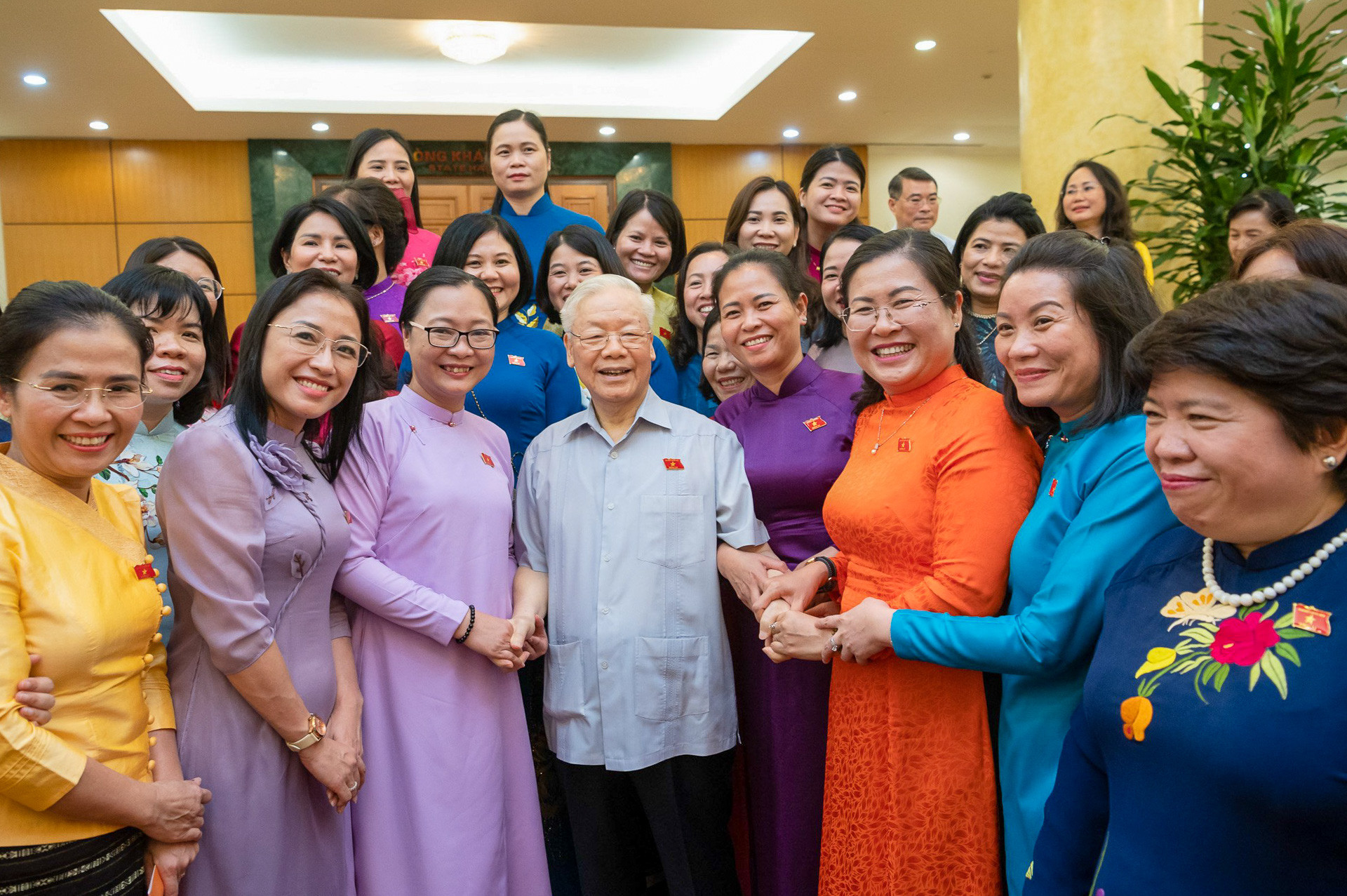 Gặp nữ ĐBQH 2023.jpg