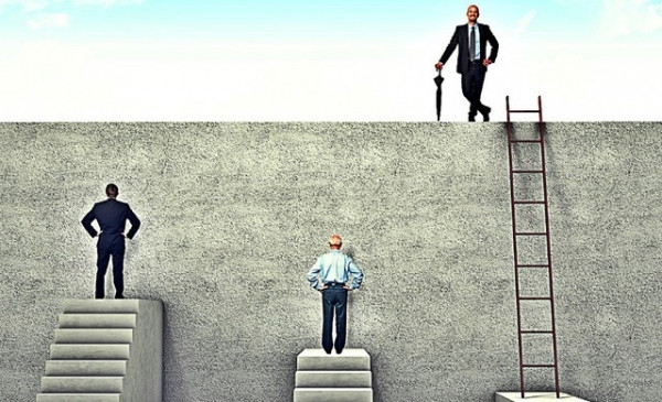 Biên lãi gộp nhóm bất động sản tăng mạnh trong quý II, vào Top 4 thị trường