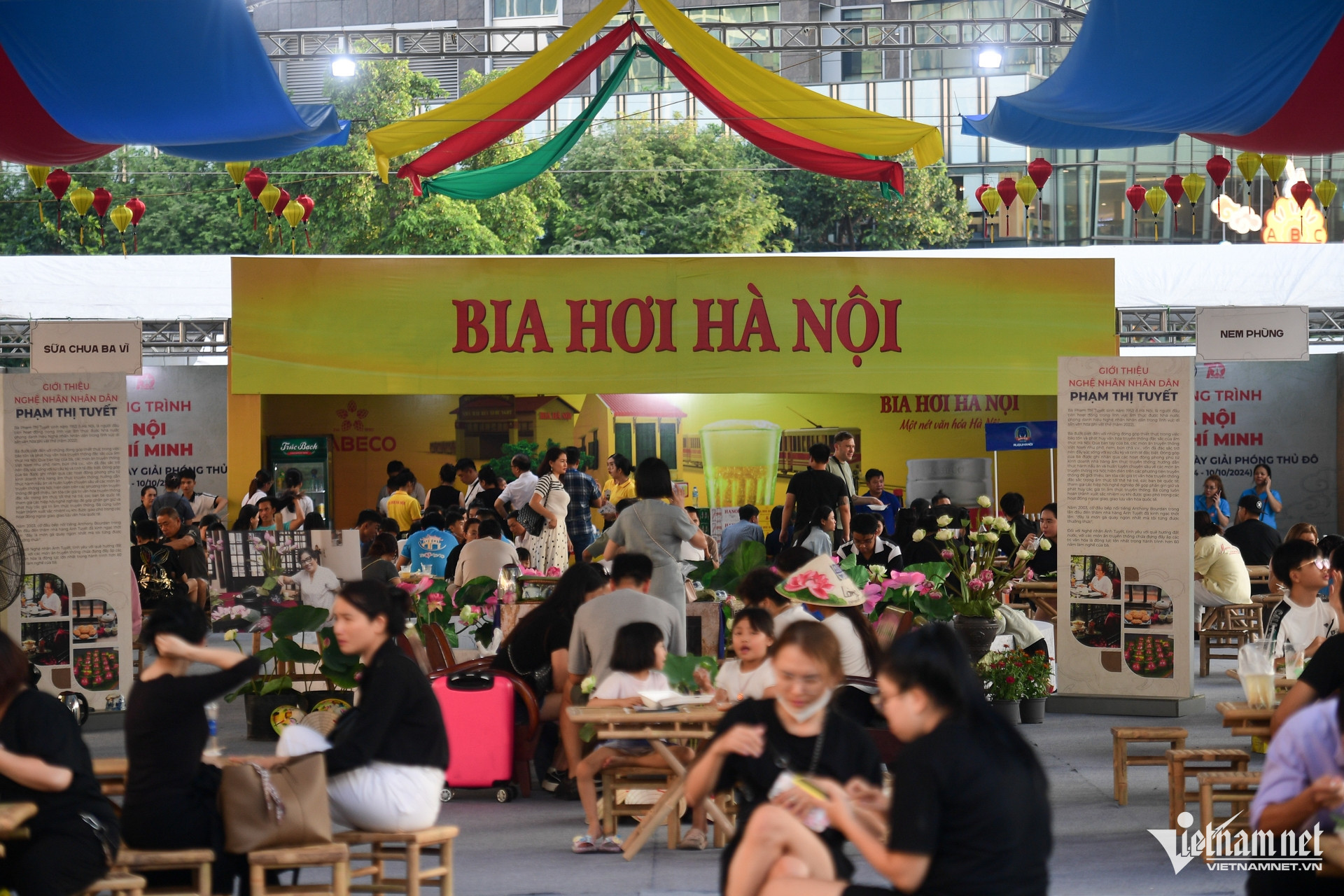 W-những ngày Hà Nội TPHCM 10.jpg