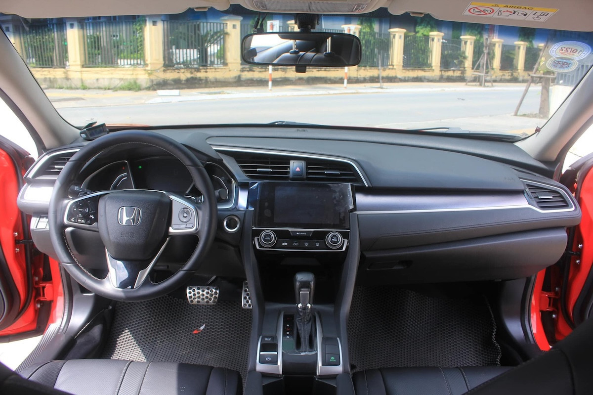 honda civic g 2018 the vu 2.jpg