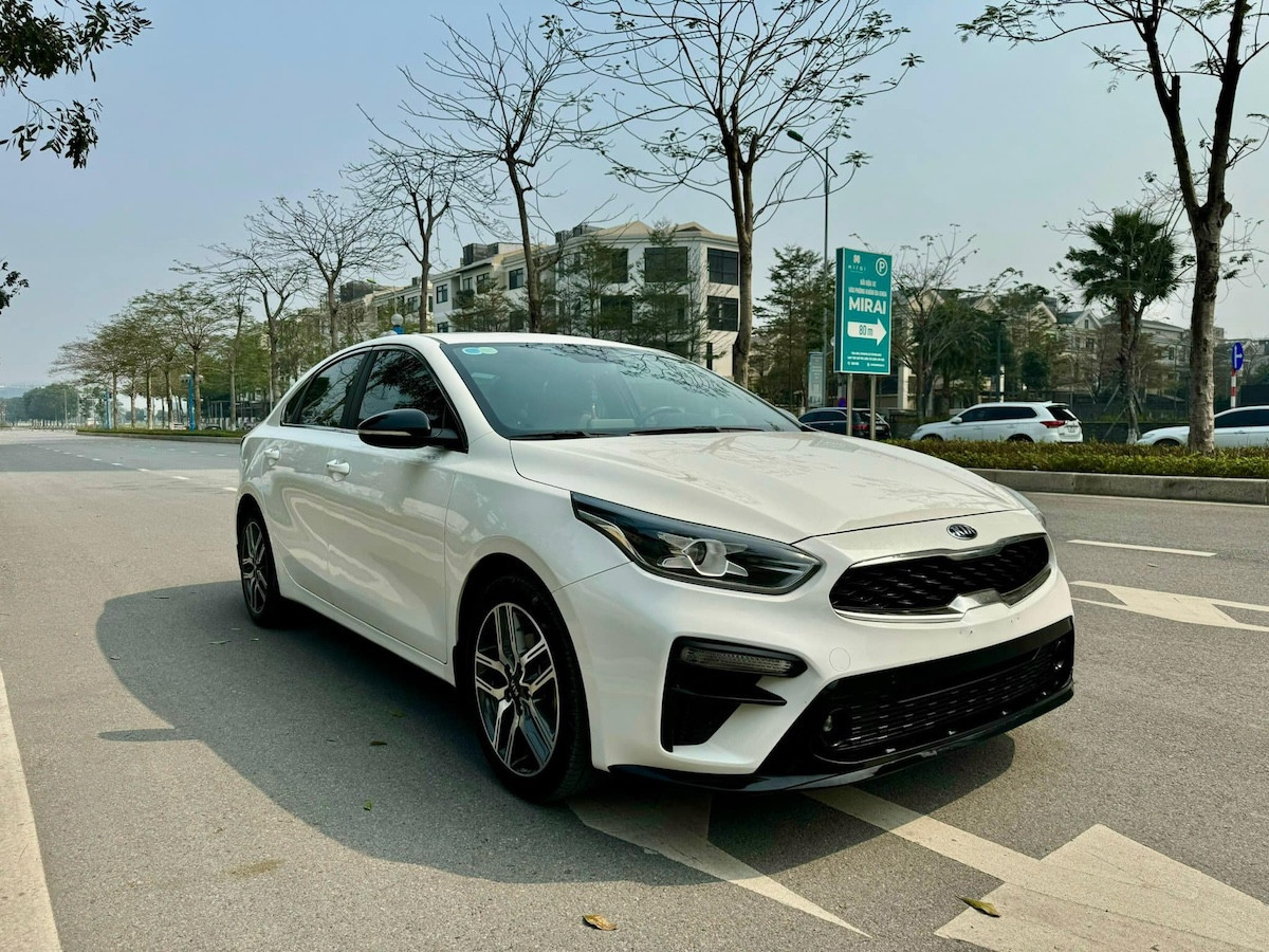 kia cerato 20 giang tran 1.jpg