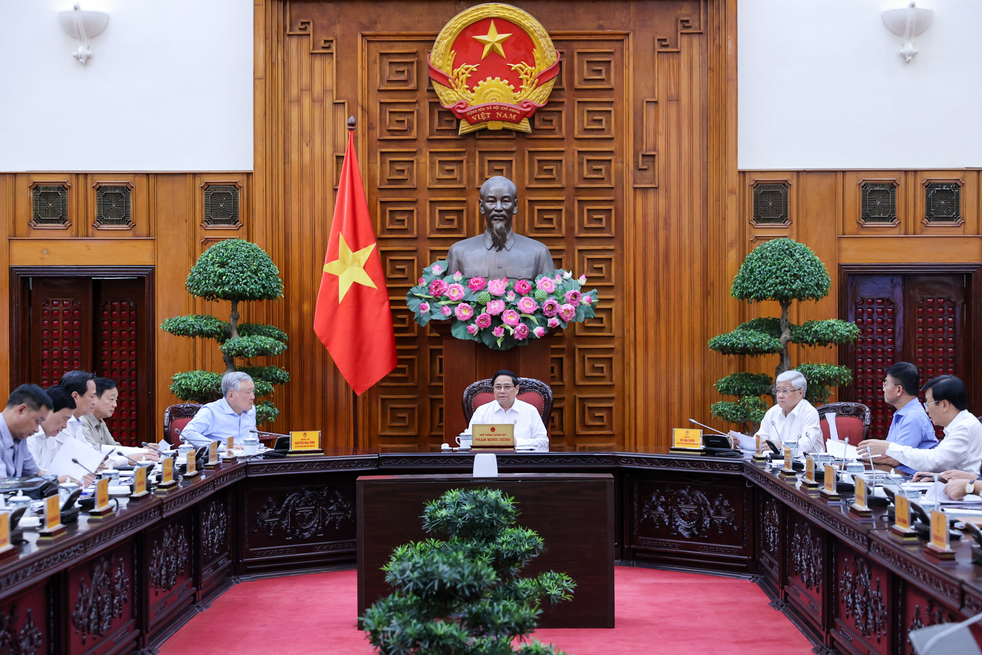 Thủ tướng: Cả nước chung tay xóa nhà tạm, nhà dột nát bằng mọi nguồn lực, với cách làm mới- Ảnh 2. Thủ tướng: Cả nước chung tay xóa nhà tạm, nhà dột nát bằng mọi nguồn lực, với cách làm mới- Ảnh 2.