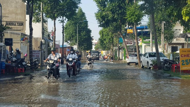 Vì sao đường phố Cần Thơ ngập sâu? ảnh 1