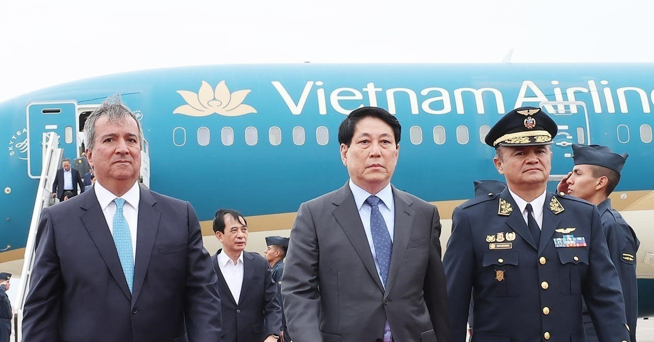 Chủ tịch nước Lương Cường bắt đầu thăm chính thức Peru, dự Tuần lễ cấp cao APEC