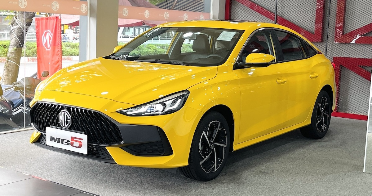 Người mệnh Thổ mua xe màu gì để nhiều tài lộc, may mắn?