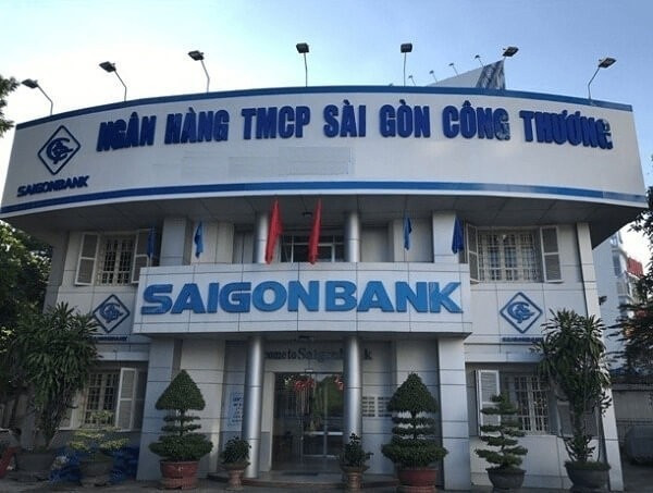 Nhiều ngân hàng tăng vốn, có cổ đông lớn ảnh 3