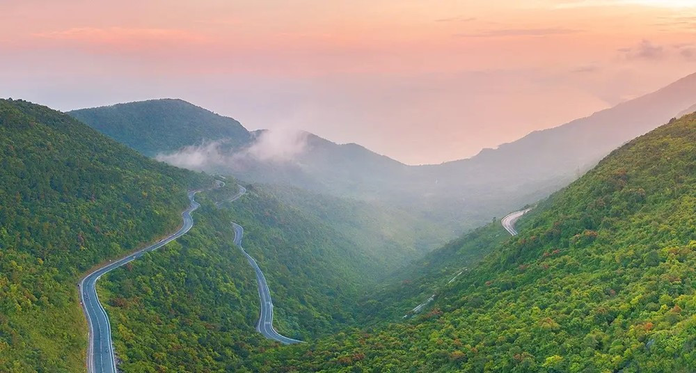 Dãy núi trải dài 1.100km của Việt Nam được mệnh danh 'đệ nhất' thiên nhiên Đông Dương: Chạy qua 21 tỉnh thành, đã trải qua 550 triệu năm biến đổi - ảnh 5