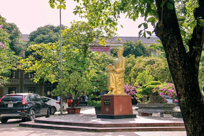 Trường tiền thân là lớp chuyên Toán Nghệ An nhận tin vui trong kỳ thi HSG quốc gia, nỗ lực sánh ngang tầm khu vực và thế giới - ảnh 4