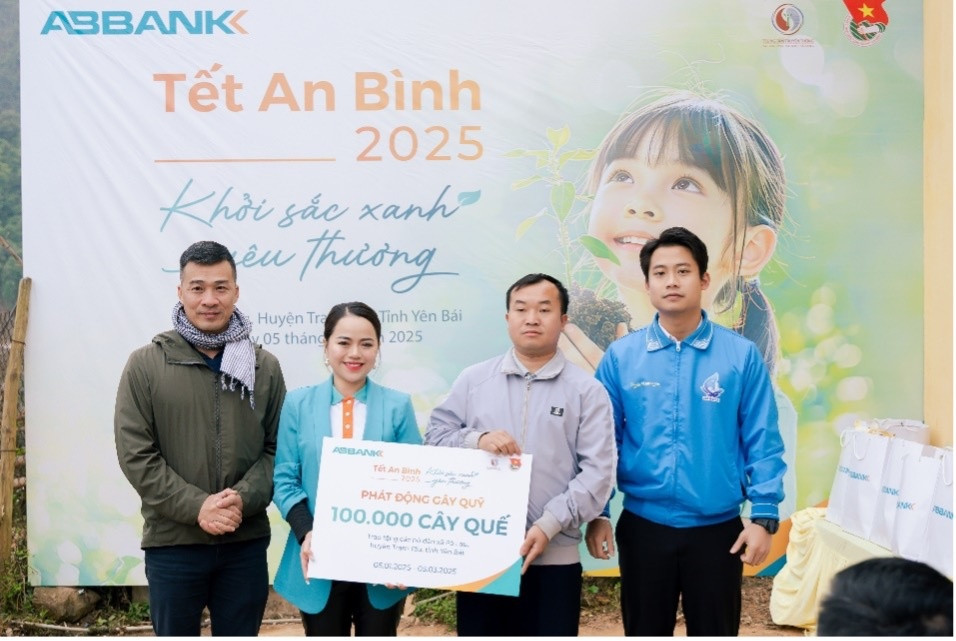 ABBANK phát động gây quỹ 100.000 cây xanh cho người dân tỉnh Yên Bái