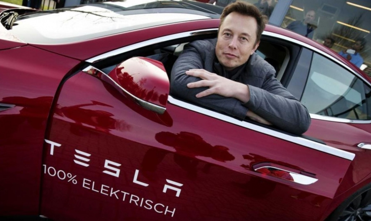 Tesla chuẩn bị đưa xe tự hành vào thử nghiệm và ra mắt xe điện giá rẻ trong năm 2025