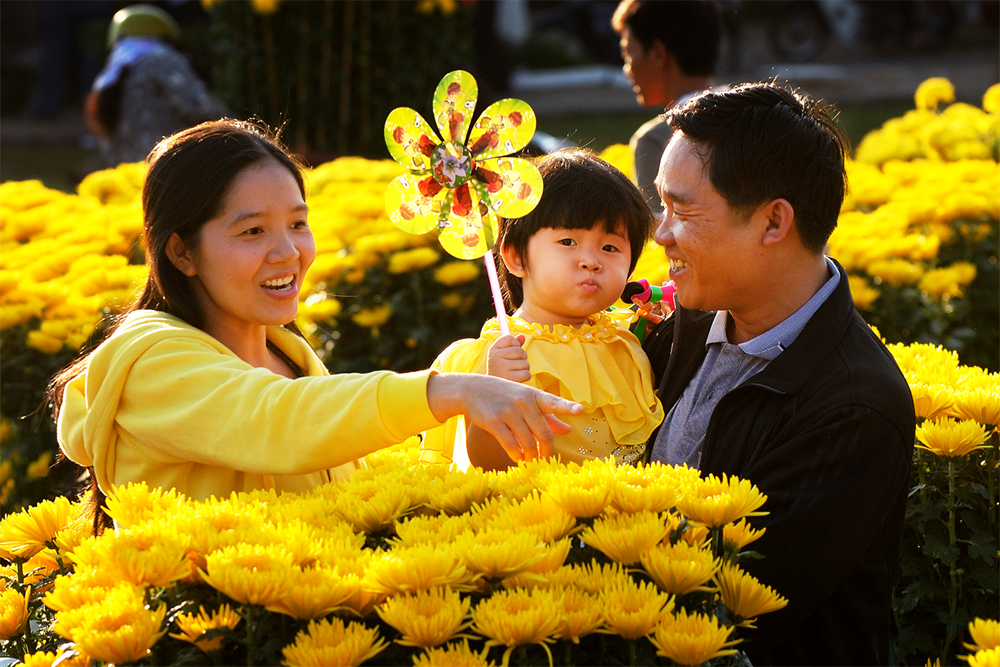 Sau kỳ nghỉ Tết Nguyên đán 9 ngày, người lao động còn bao nhiêu ngày nghỉ lễ trong năm 2025? - ảnh 1