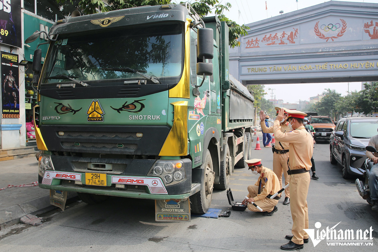 xe qua tai dan phuong 2 684.jpg