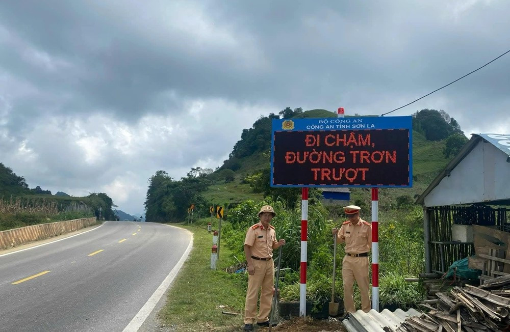 Giải mã cung đường 10km nguy hiểm ở Sơn La: Vì sao tai nạn chết người liên tục xảy ra trên đoạn quốc lộ này? - ảnh 2