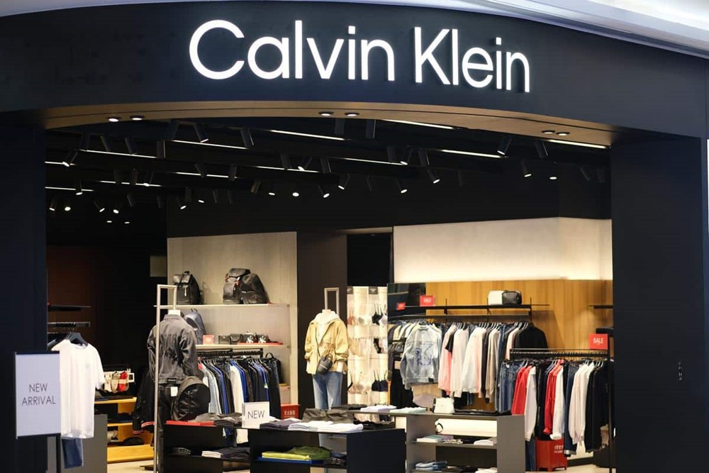 Calvin Klein và Tommy Hilfiger bị Trung Quốc đưa vào danh sách đen - ảnh 2