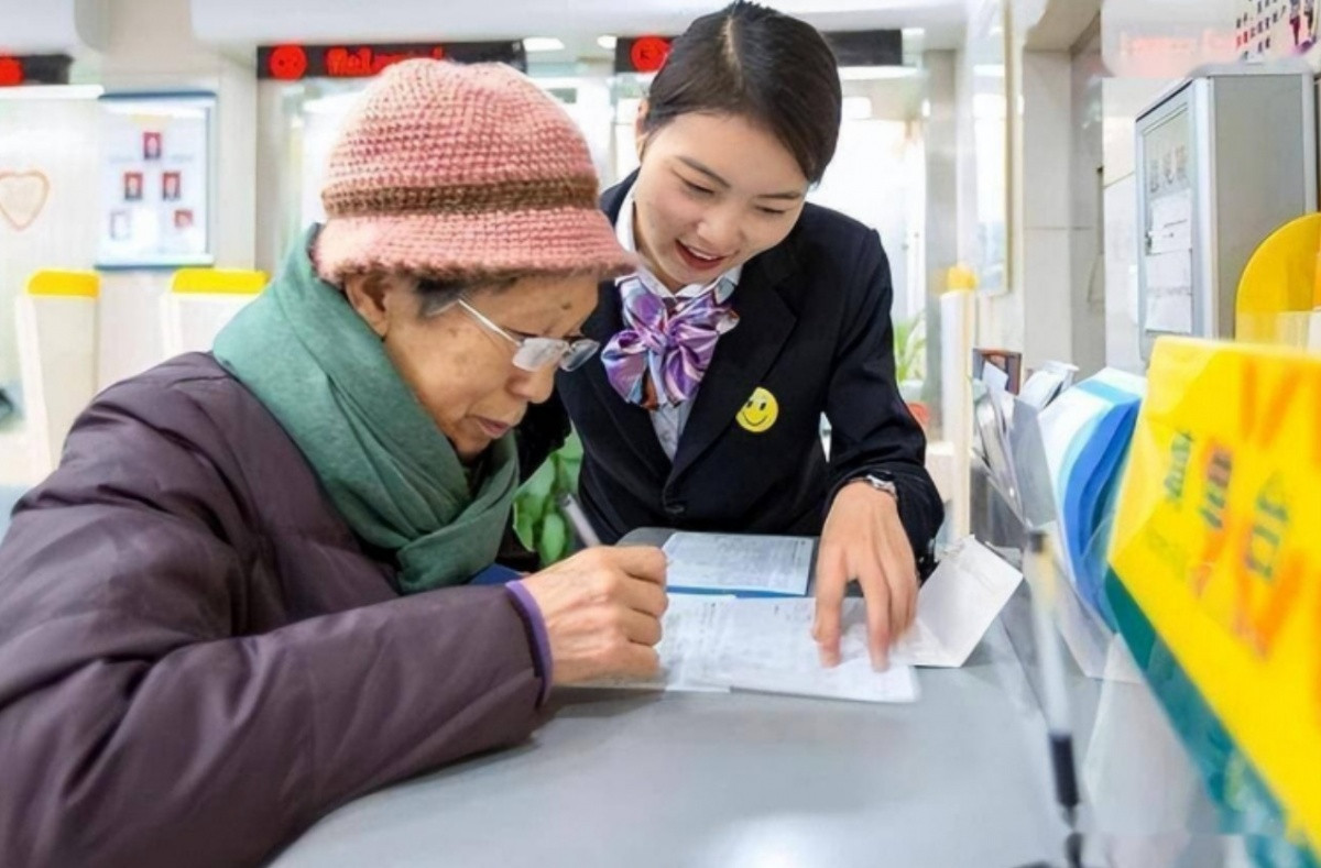 Người phụ nữ chuyển khoản nhầm vào một tài khoản nợ tín dụng quá hạn, ngân hàng từ chối hoàn trả: Muốn nhận lại tiền phải chứng minh được điều này