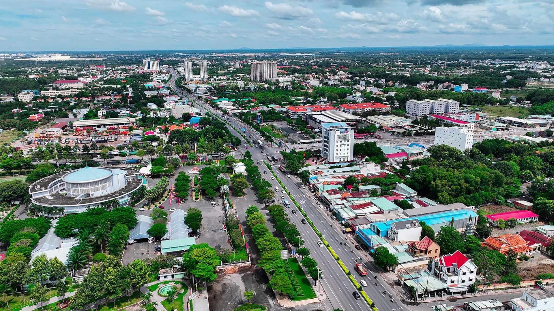 Hôm nay, Việt Nam chính thức có thêm một thành phố mới- Ảnh 1.