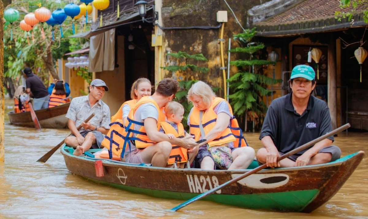 Phố cổ Hội An có nghề không văn phòng, không bảng tên: Thu nhập cao hơn công chức 7 lần