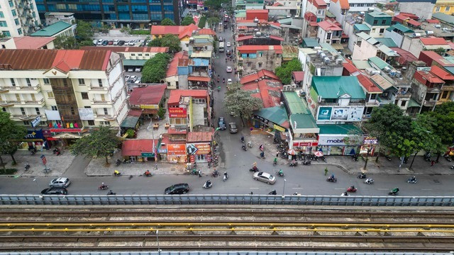 Chỉ 6 tháng nữa, tuyến đường tắc nghẽn bậc nhất Hà Nội sẽ hoàn thiện mở rộng- Ảnh 1.