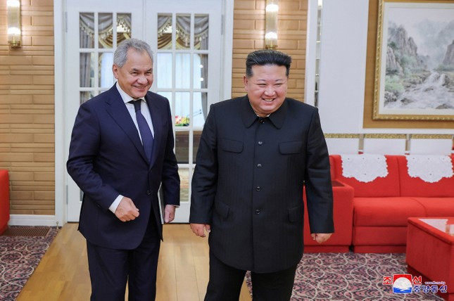 Thư ký Hội đồng An ninh Nga đến Triều Tiên gặp Chủ tịch Kim Jong Un ảnh 1