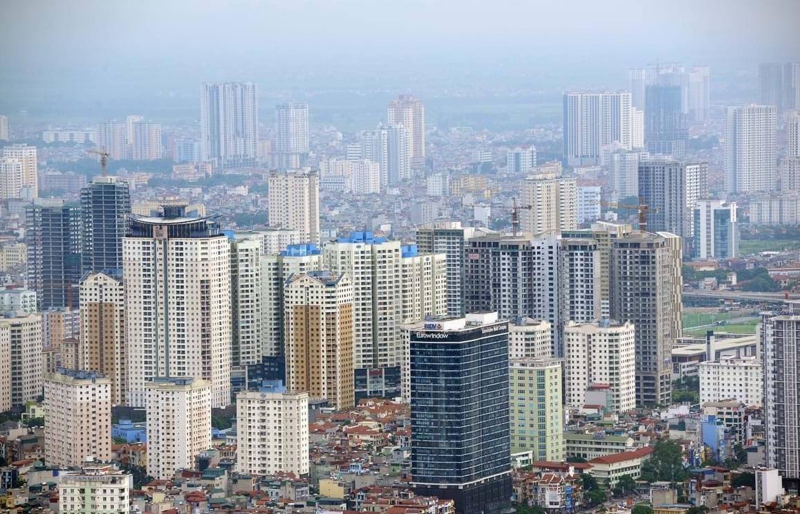 Giá chung cư chững lại sau tăng nóng, 'tay to' bất động sản đang nhòm ngó phân khúc nào kế tiếp?