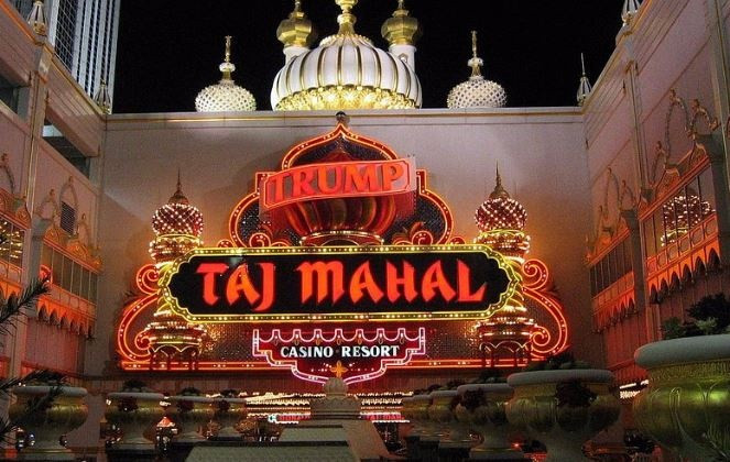 Những 'cuộc chơi' mà ông Trump không thắng nổi
