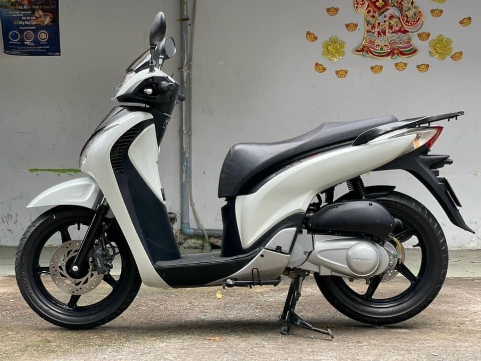 Mẫu Honda SH sau 15 năm giá vẫn đắt hơn xe mới, chiếc nào bán là có người ngỏ muốn mua luôn