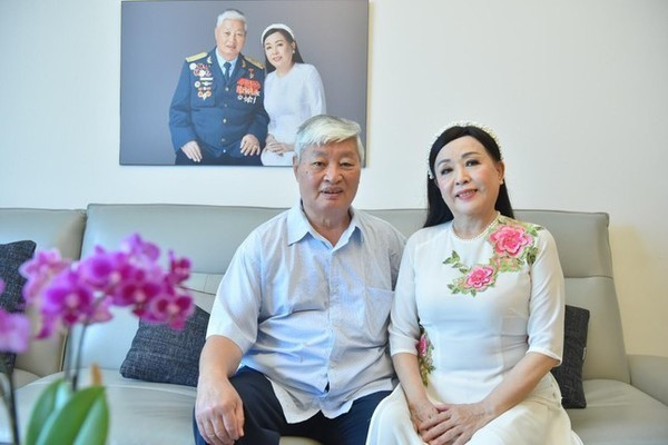 Anh hùng LLVT nhân dân từng bắn hạ 6 máy bay địch: Hiệu trưởng của nhiều thế hệ phi công, có vợ là NSND ‘huyền thoại’ của nhạc cách mạng Việt Nam - ảnh 3