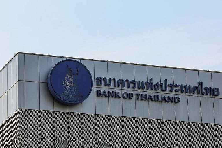 Thái Lan, Indonesia, Philippines đua nới lỏng tiền tệ: Việt Nam chọn hướng đi nào?