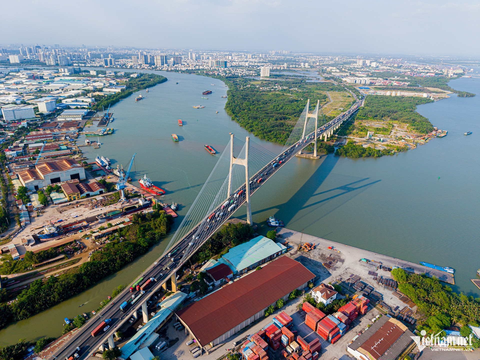 W-cầu phú mỹ 4.jpg