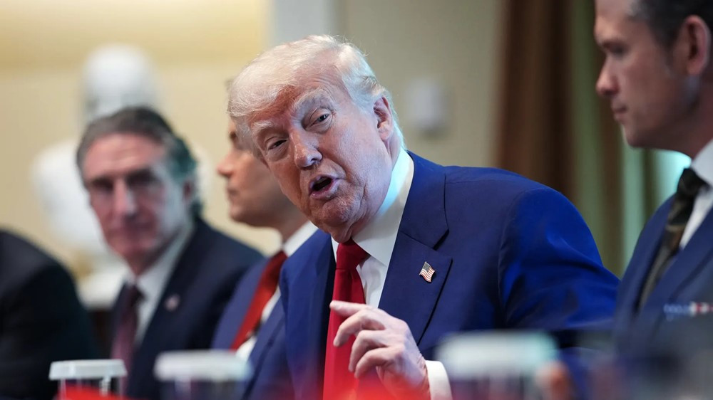 GDP Mỹ giảm tốc, Tổng thống Trump khẳng định ‘lỗi do ông Biden’ - ảnh 1