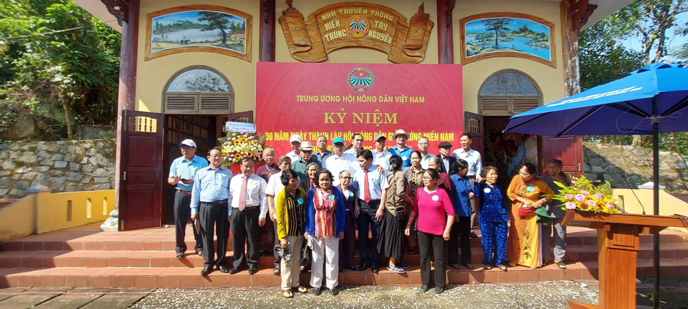 Đề nghị phong tặng danh hiệu Anh hùng Lực lượng vũ trang nhân dân cho Hội Nông dân giải phóng miền Trung - Tây Nguyên - ảnh 2