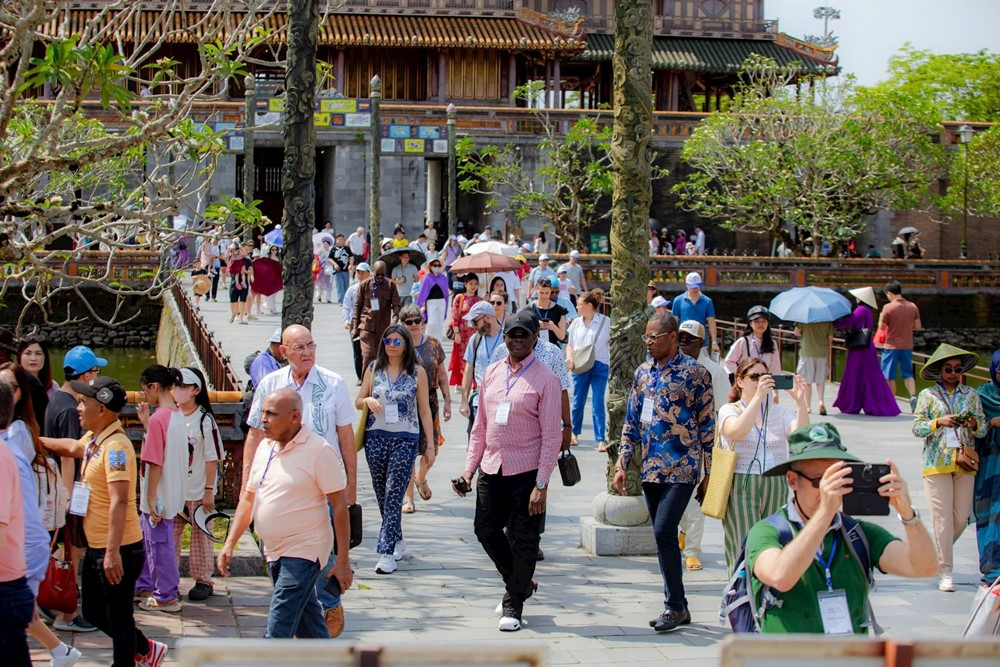 Du lịch biển thắng lớn, có tỉnh đón gần 2 triệu khách, trở thành điểm đến 'nghìn tỷ' - ảnh 3
