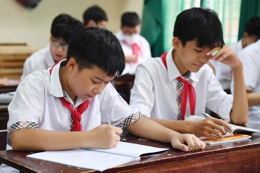 Từ năm học này, bỏ danh hiệu học sinh giỏi cấp tiểu học và học sinh tiên tiến cấp THCS - ảnh 1