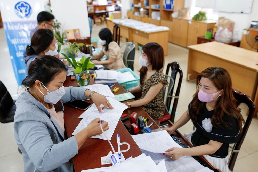 Tin vui: Từ hôm nay 4/5, cán bộ công chức sẽ được tăng phụ cấp lên đến 400.000 đồng/ngày - ảnh 1
