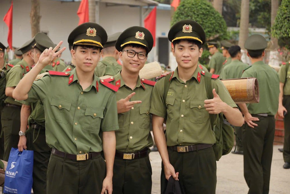 6.000 học viên các trường, học viện thuộc lực lượng Công an nhân dân sẵn sàng tập luyện cho diễu binh, diễu hành kỷ niệm 80 năm ngày Quốc khánh 2/9 - ảnh 3