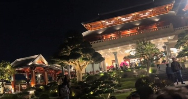Biệt phủ của trưởng thôn trẻ giàu nhất Việt Nam, mang phong cách Nhật Bản rộng hàng nghìn m2 giữa làng quê