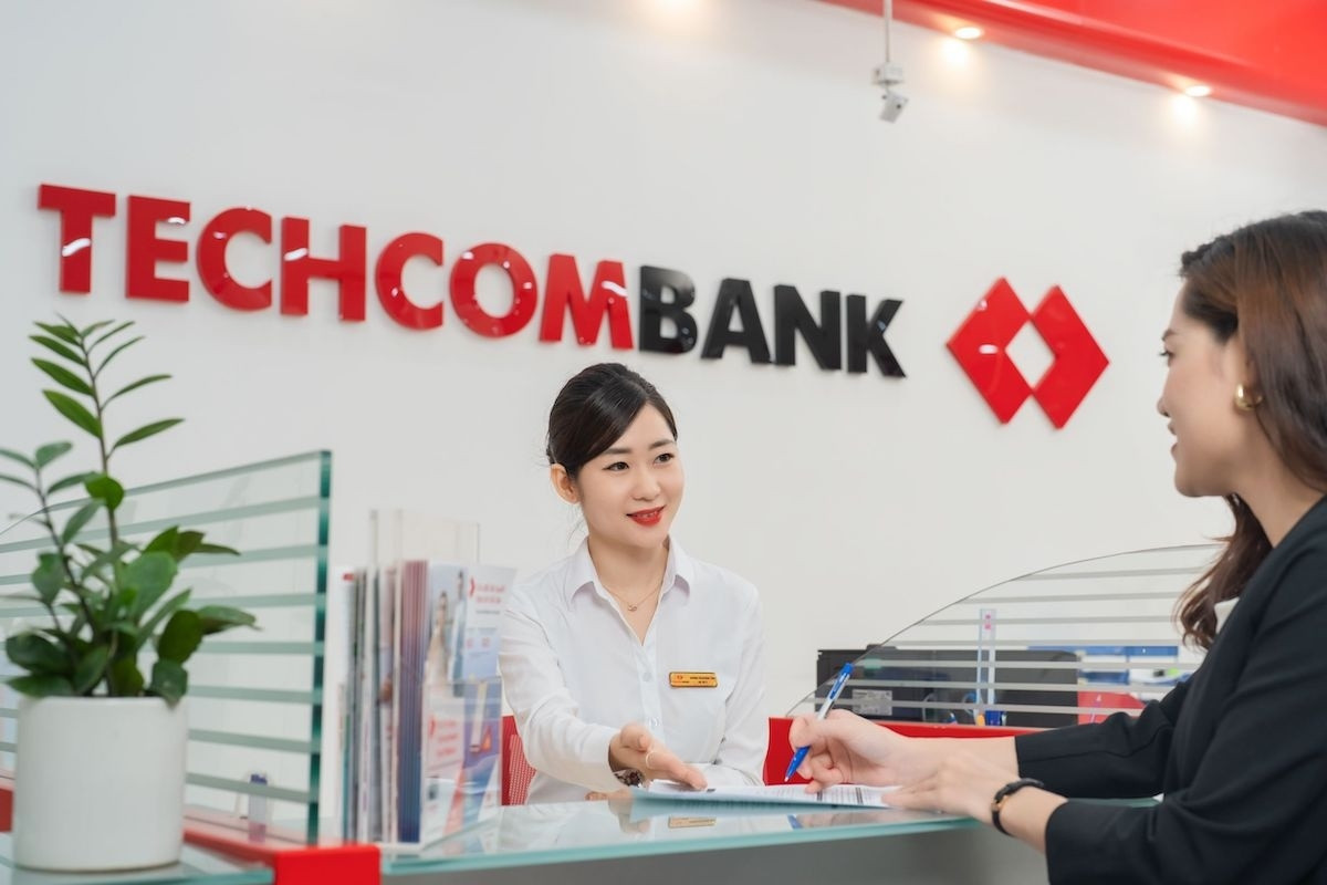 Techcombank (TCB) sắp chào bán hơn 21 triệu cổ phiếu ESOP, rẻ bằng 1/3 thị giá