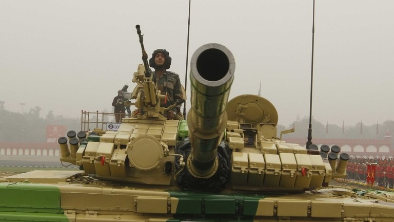 Ấn Độ dùng xe tăng T-72 trong cuộc giao tranh với Pakistan