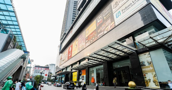 Công an đình chỉ hoạt động, tháp đôi cao thứ 4 Hà Nội chưa trả sổ hồng cho cư dân vẫn ngang nhiên vận hành